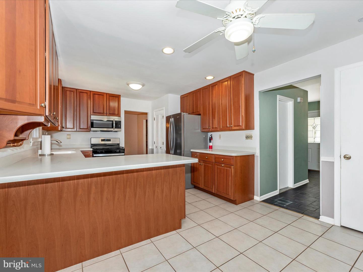 1004 Bruce Ct Property Photo 11