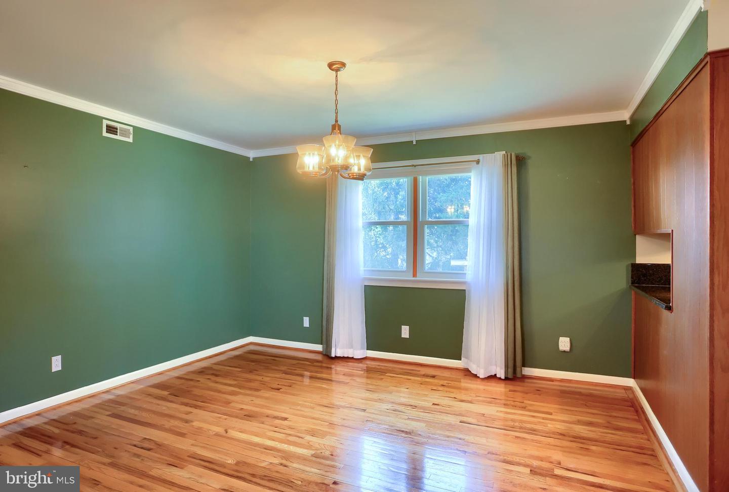 2355 Deer Park Rd Property Photo 11