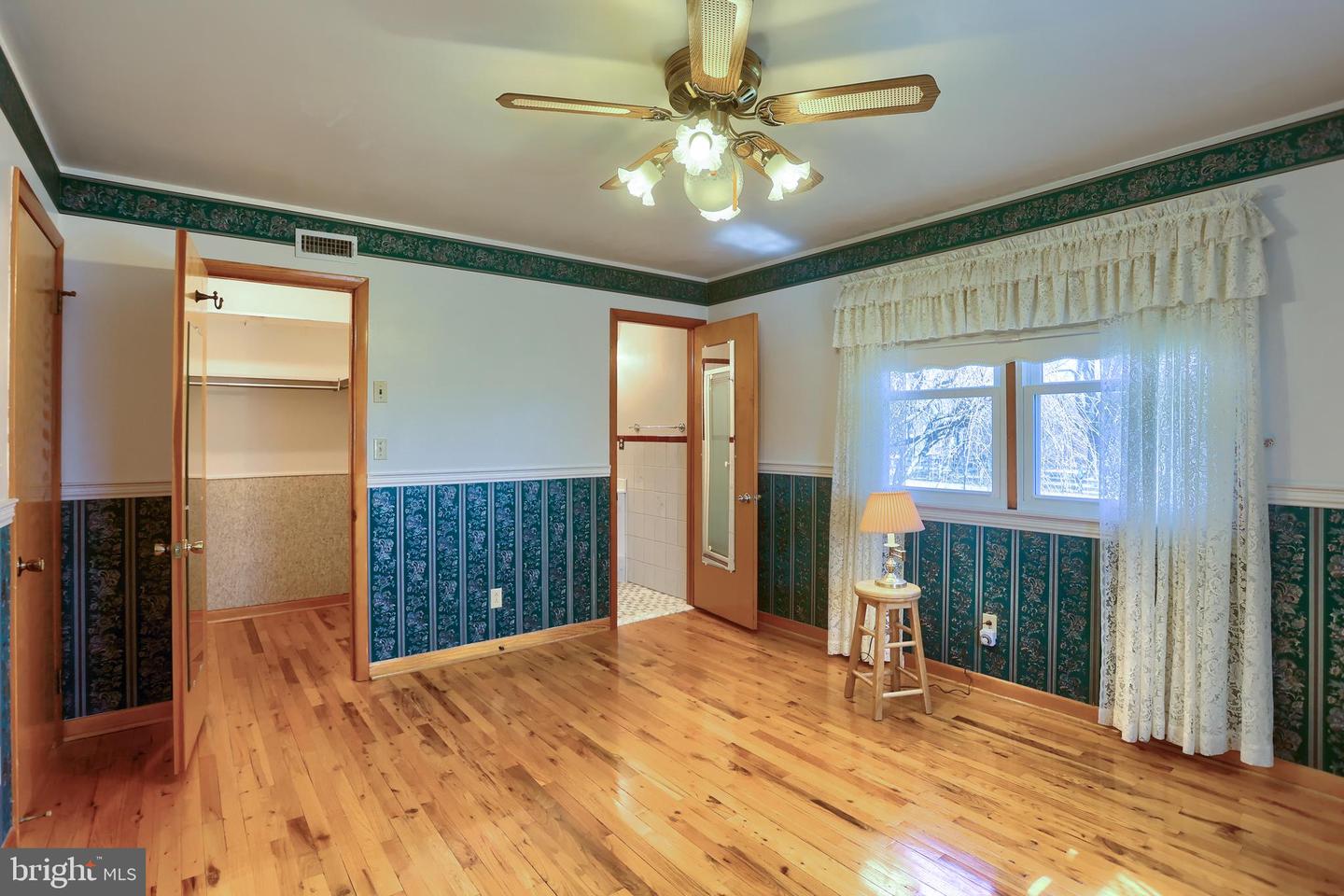 2355 Deer Park Rd Property Photo 21