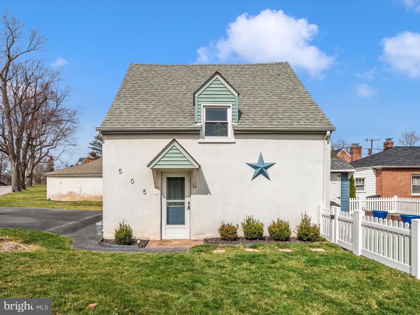Mt Airy Real Estate Listings Main Image