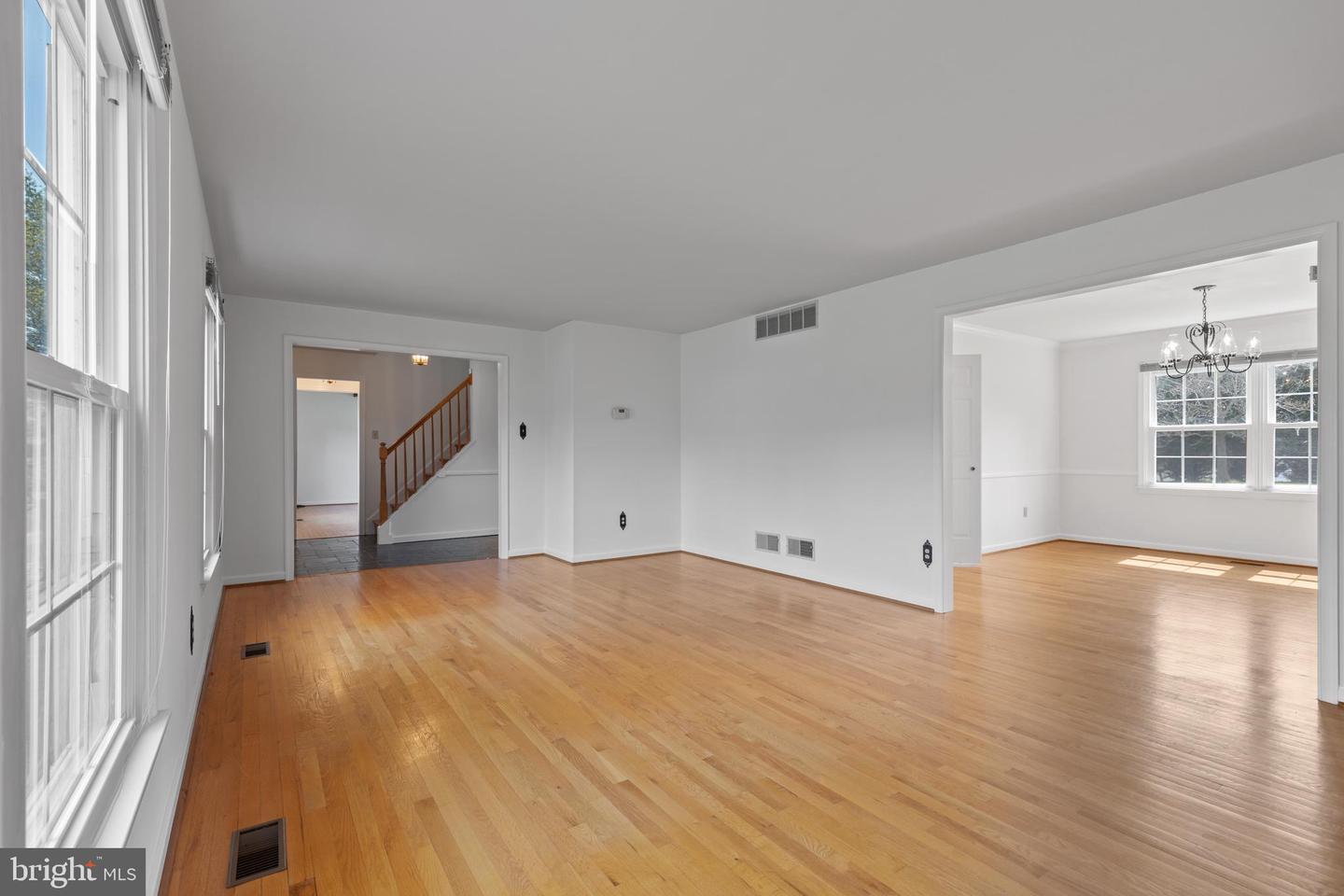 1572 Stone Chapel Rd Property Photo 3