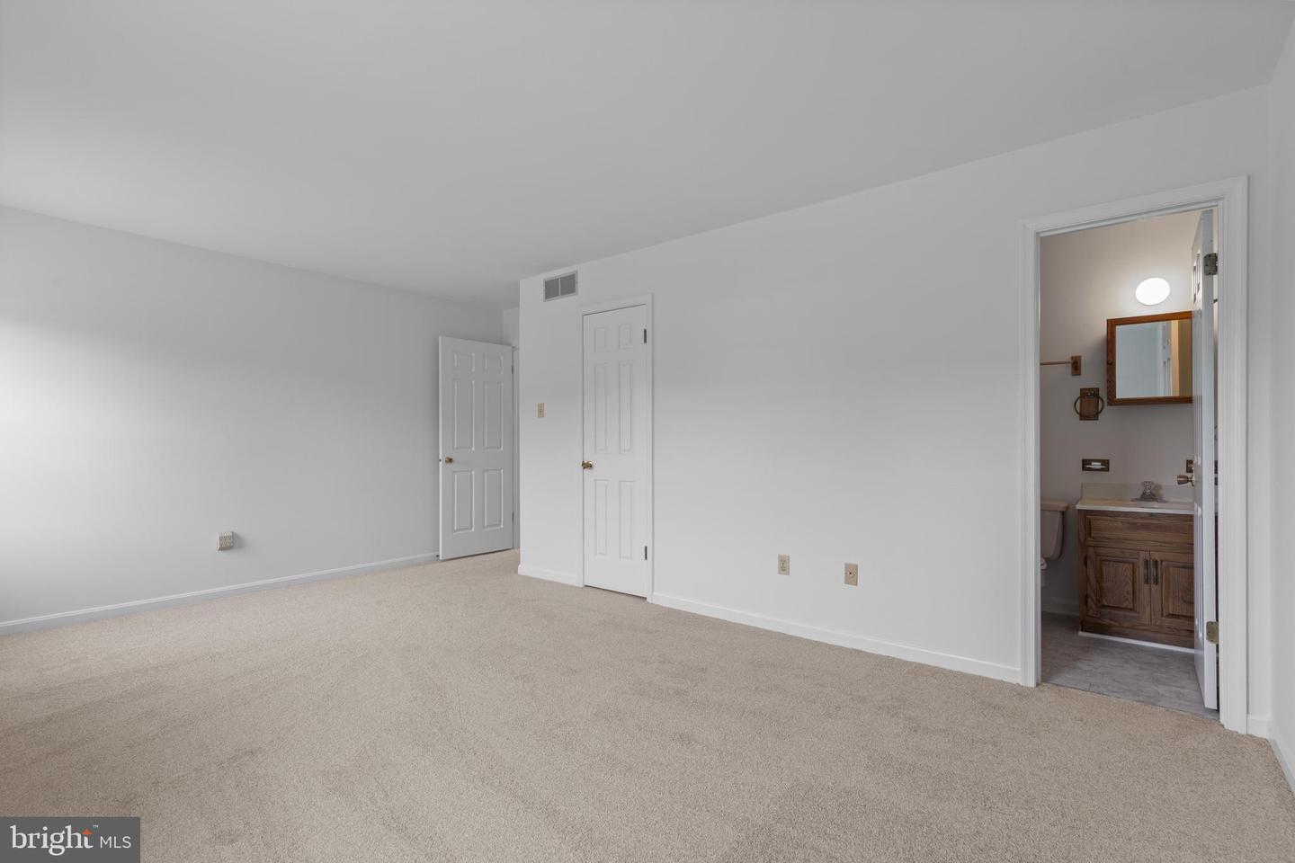1572 Stone Chapel Rd Property Photo 15