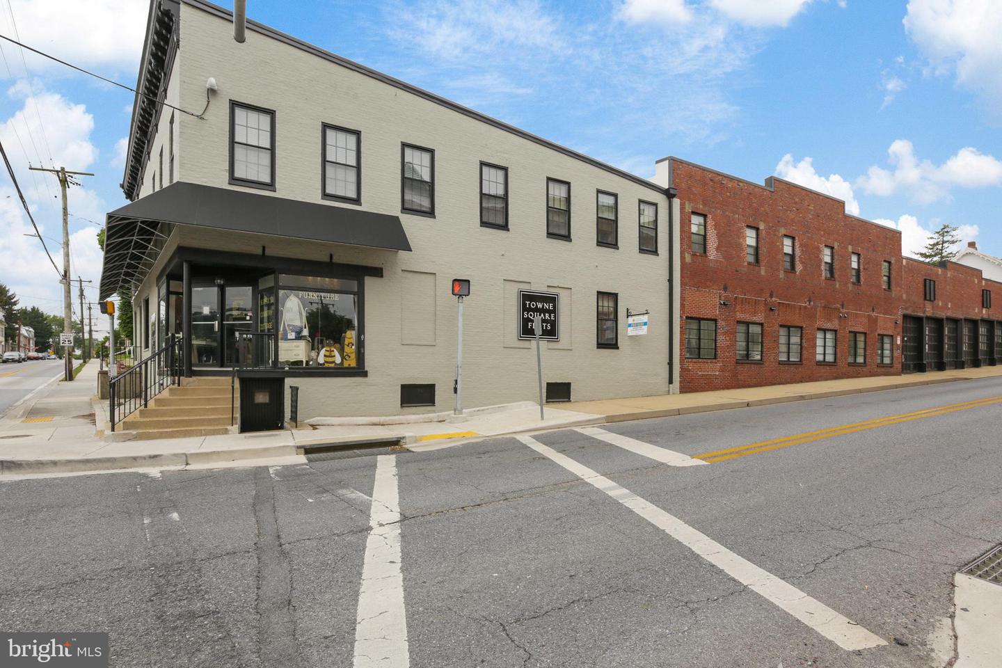 28 Liberty Street #retail Property Photo 10