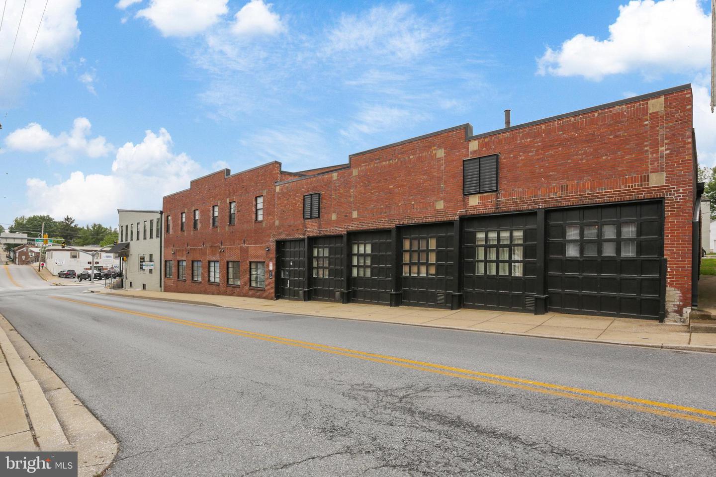 28 Liberty Street #retail Property Photo 12