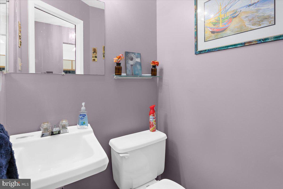 4326 Sycamore Dr Property Photo 12