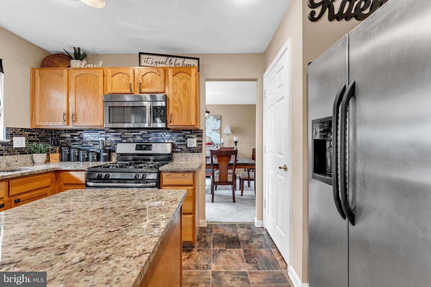 5660 Compton Ln Property Photo 16