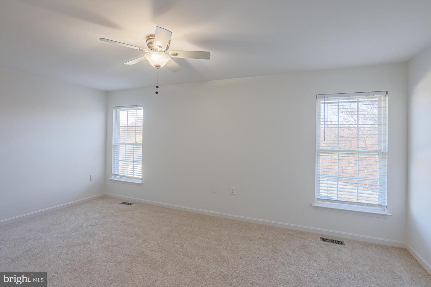 1374 Redfield Property Photo 34