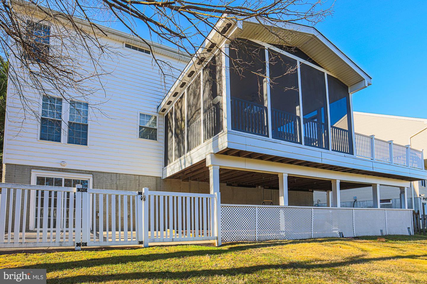 1374 Redfield Property Photo 54