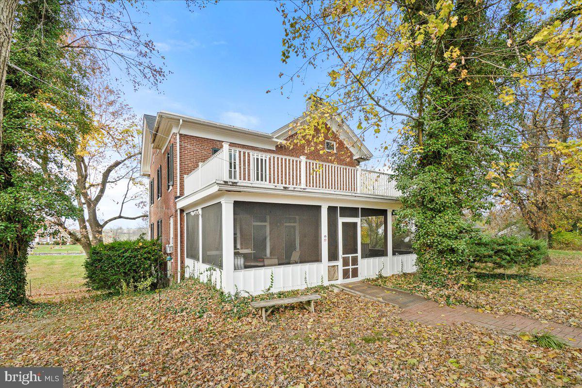 431 Mckinstrys Mill Rd Property Photo 2