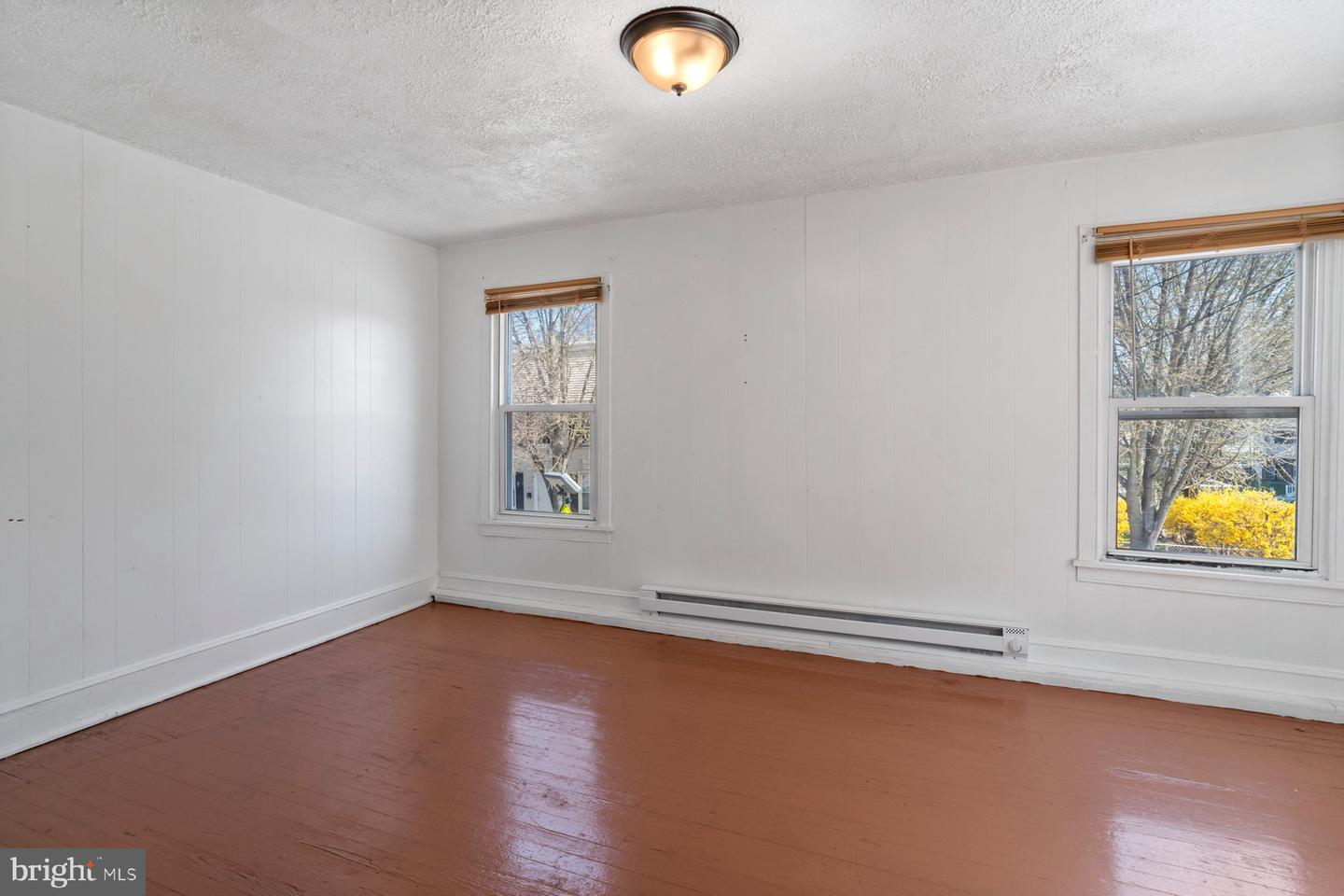 81 Pennsylvania Ave Property Photo 7