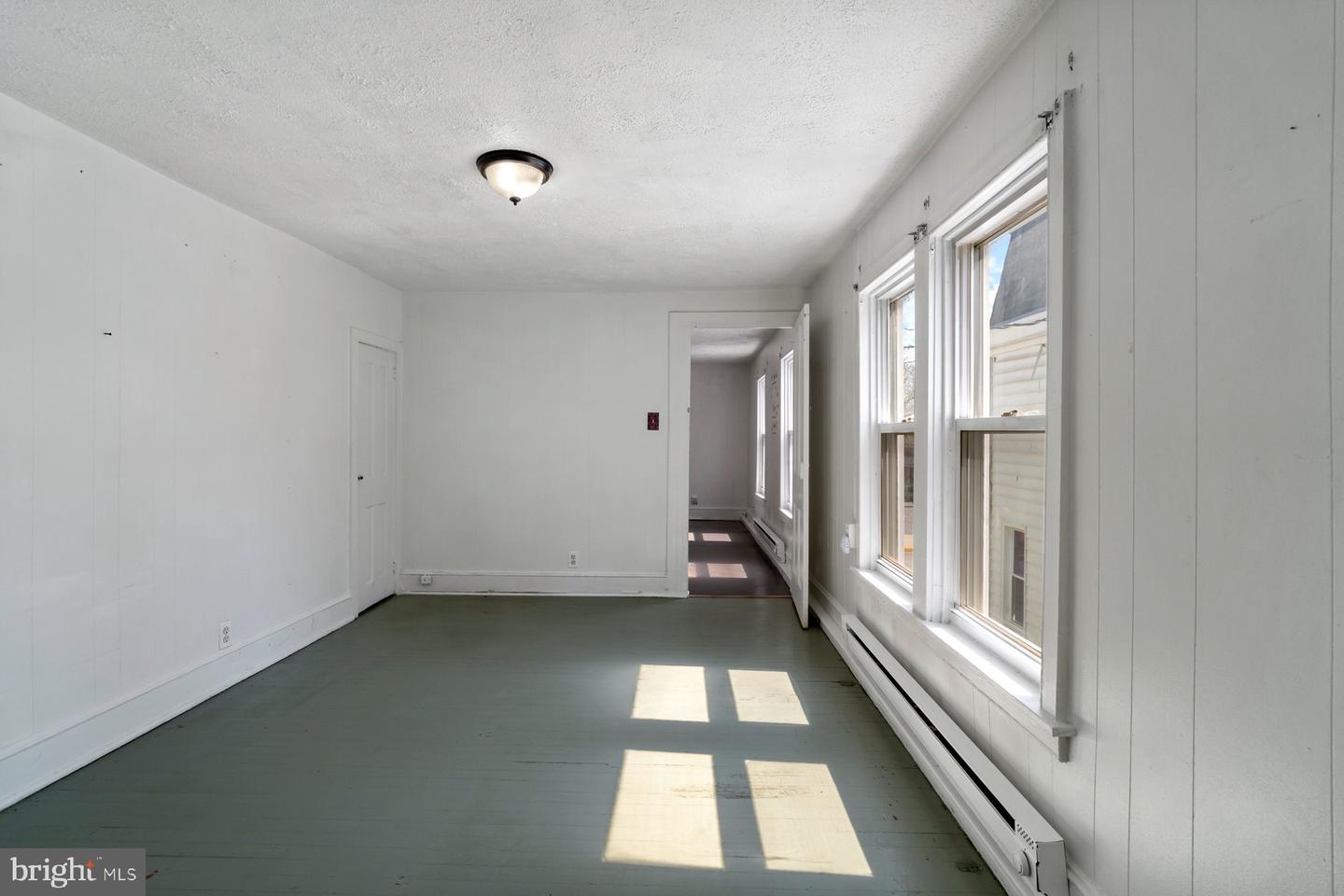 81 Pennsylvania Ave Property Photo 12