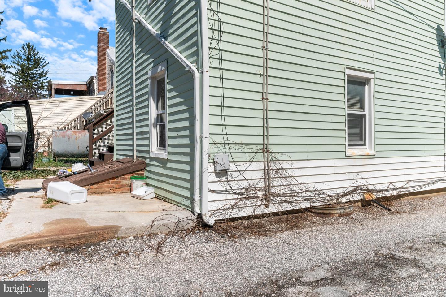 81 Pennsylvania Ave Property Photo 30