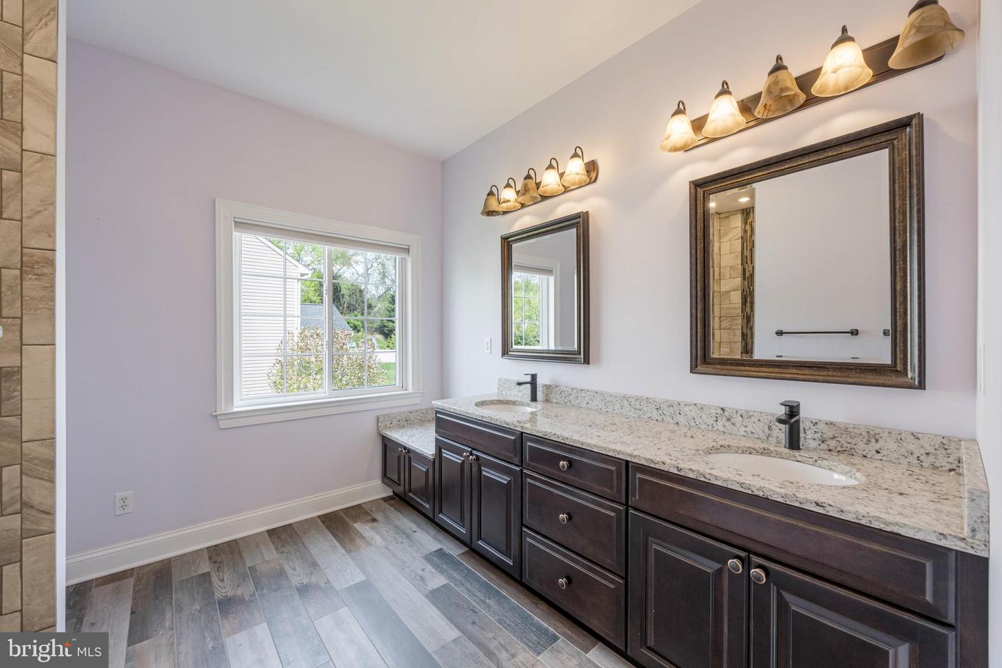648 Green Valley Way Property Photo 6