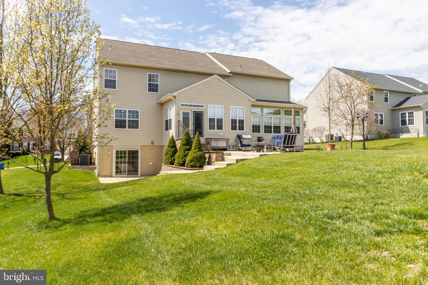 648 Green Valley Way Property Photo 11