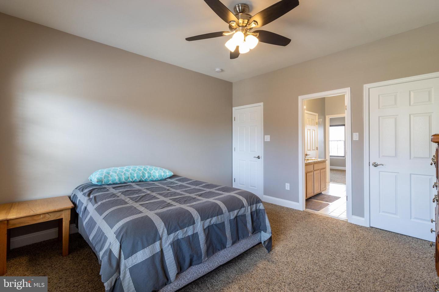 648 Green Valley Way Property Photo 12