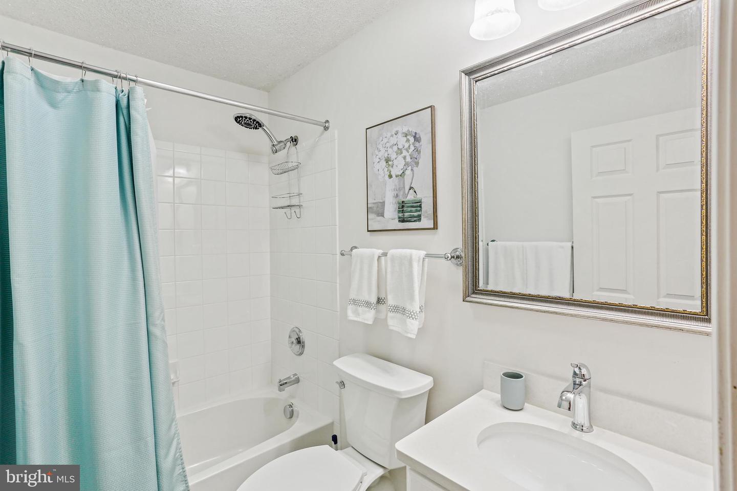 6518 Ridenour Way E #2d Property Photo 25