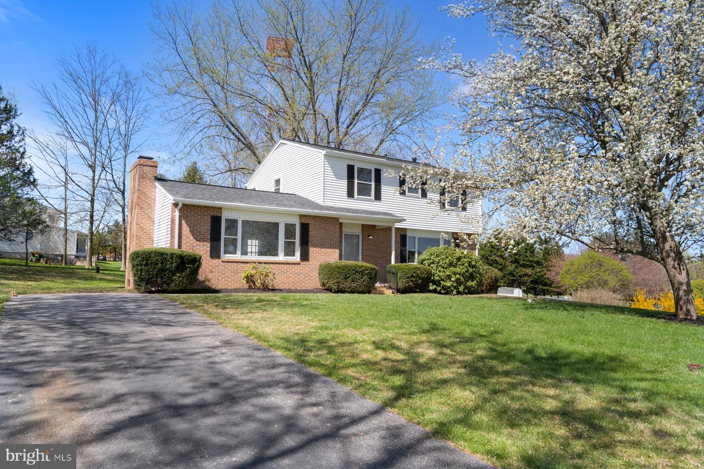 2016 Arabian Dr Property Photo 1
