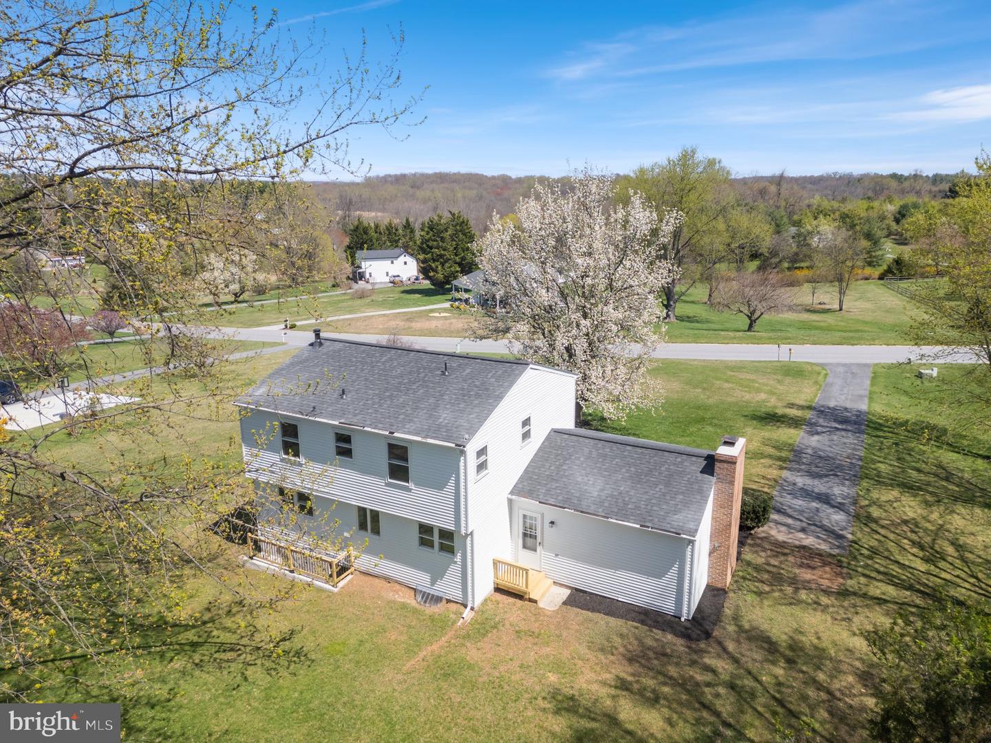 2016 Arabian Dr Property Photo 10