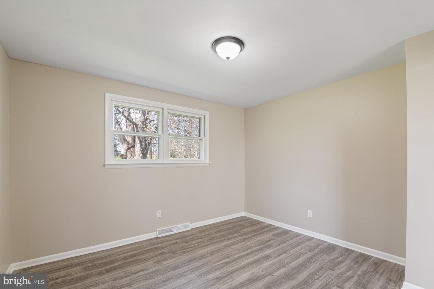 2016 Arabian Dr Property Photo 24
