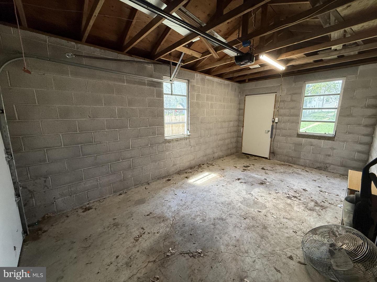 96 Pennsylvania Ave Property Photo 2