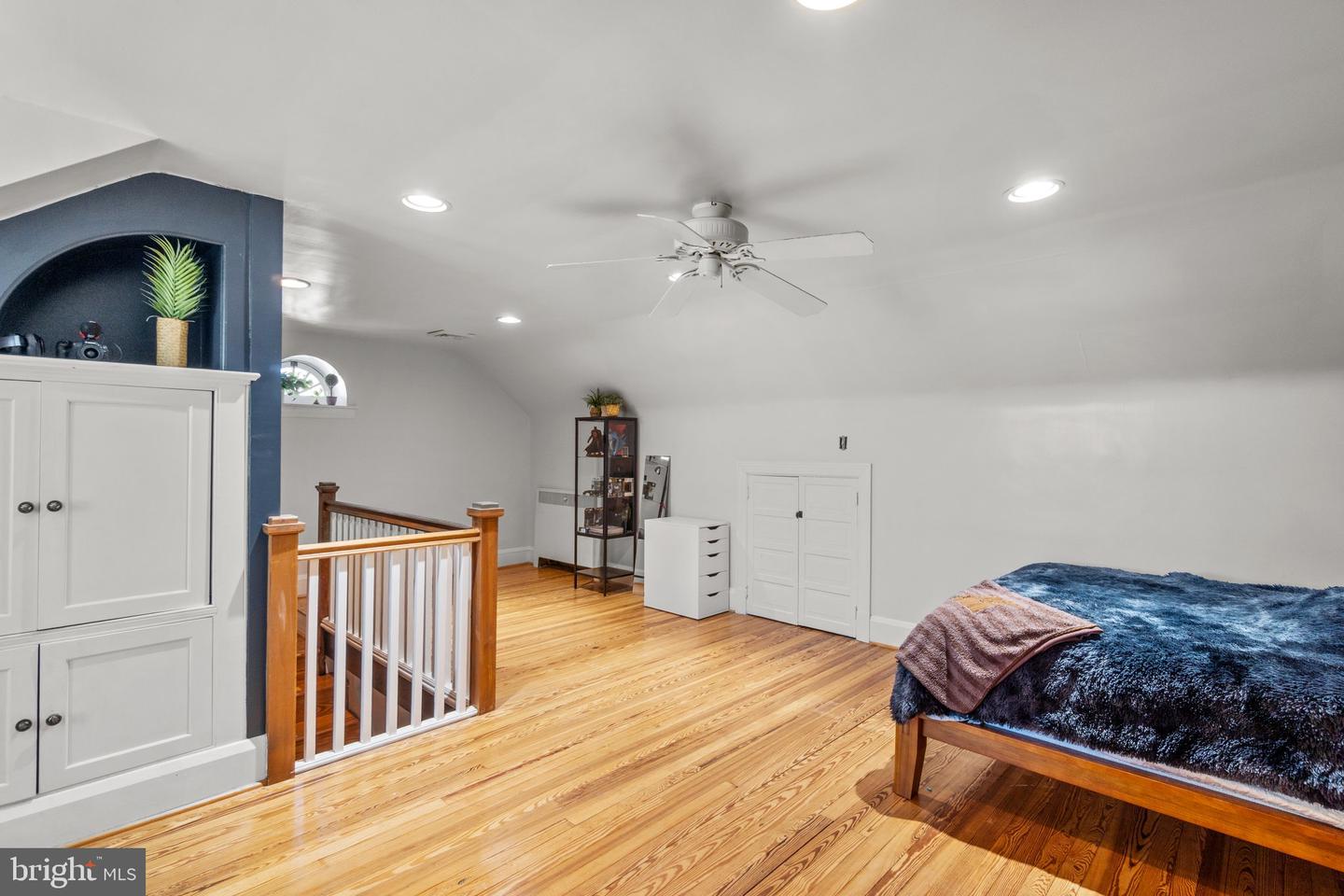 65 W Green St Property Photo 40