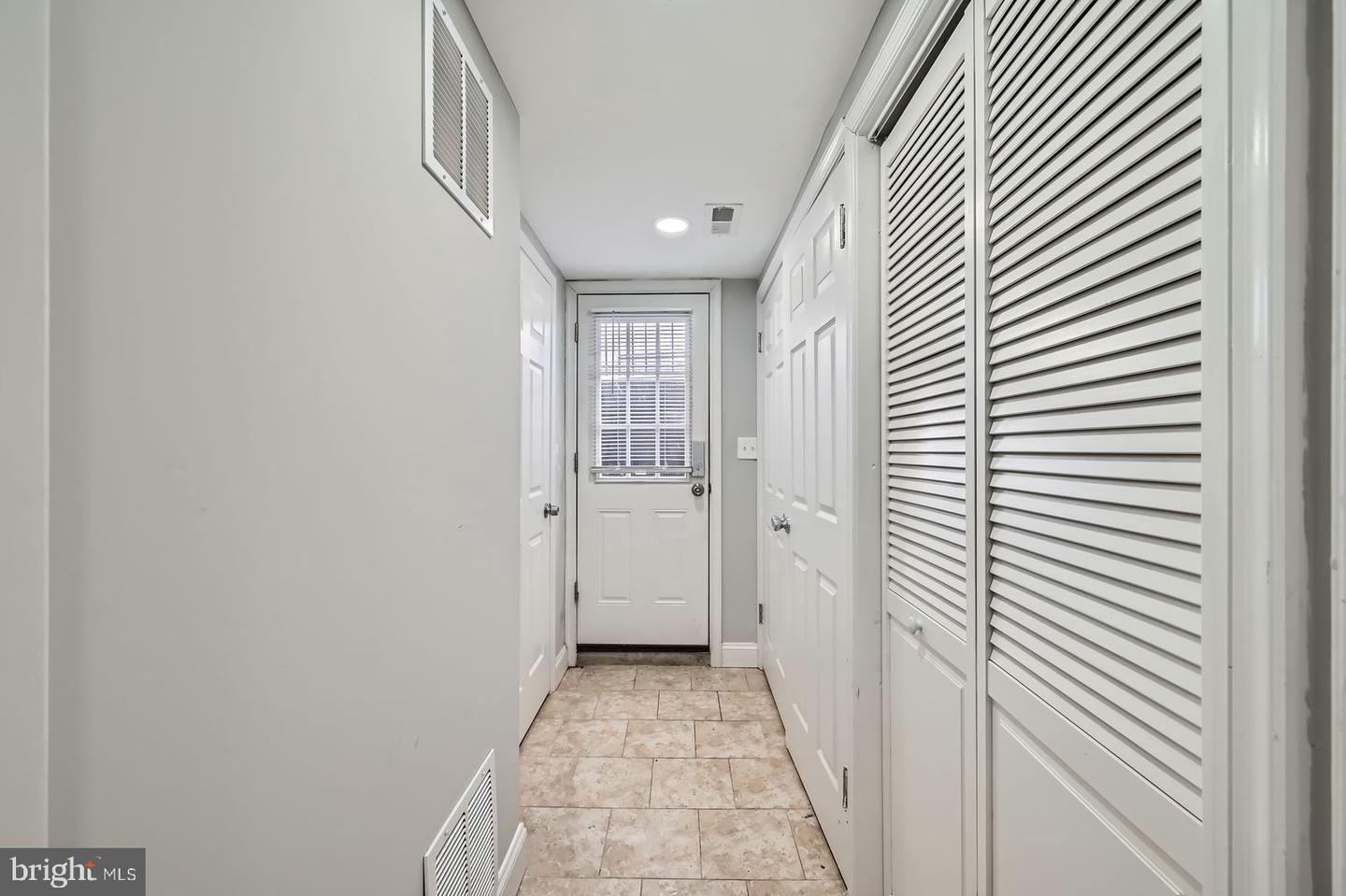 150 Lincoln Rd Property Photo 23