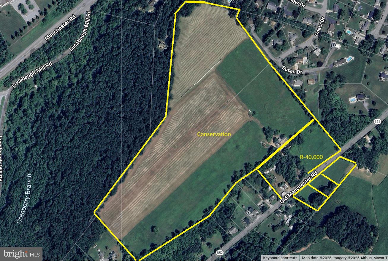 932 Old Manchester Rd Property Photo 3