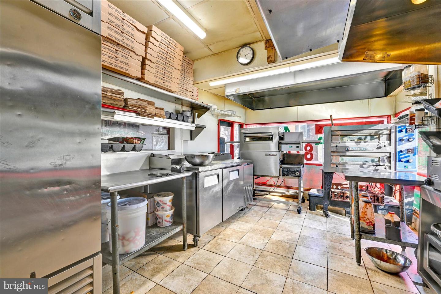 45 Pennsylvania Ave Property Photo 12