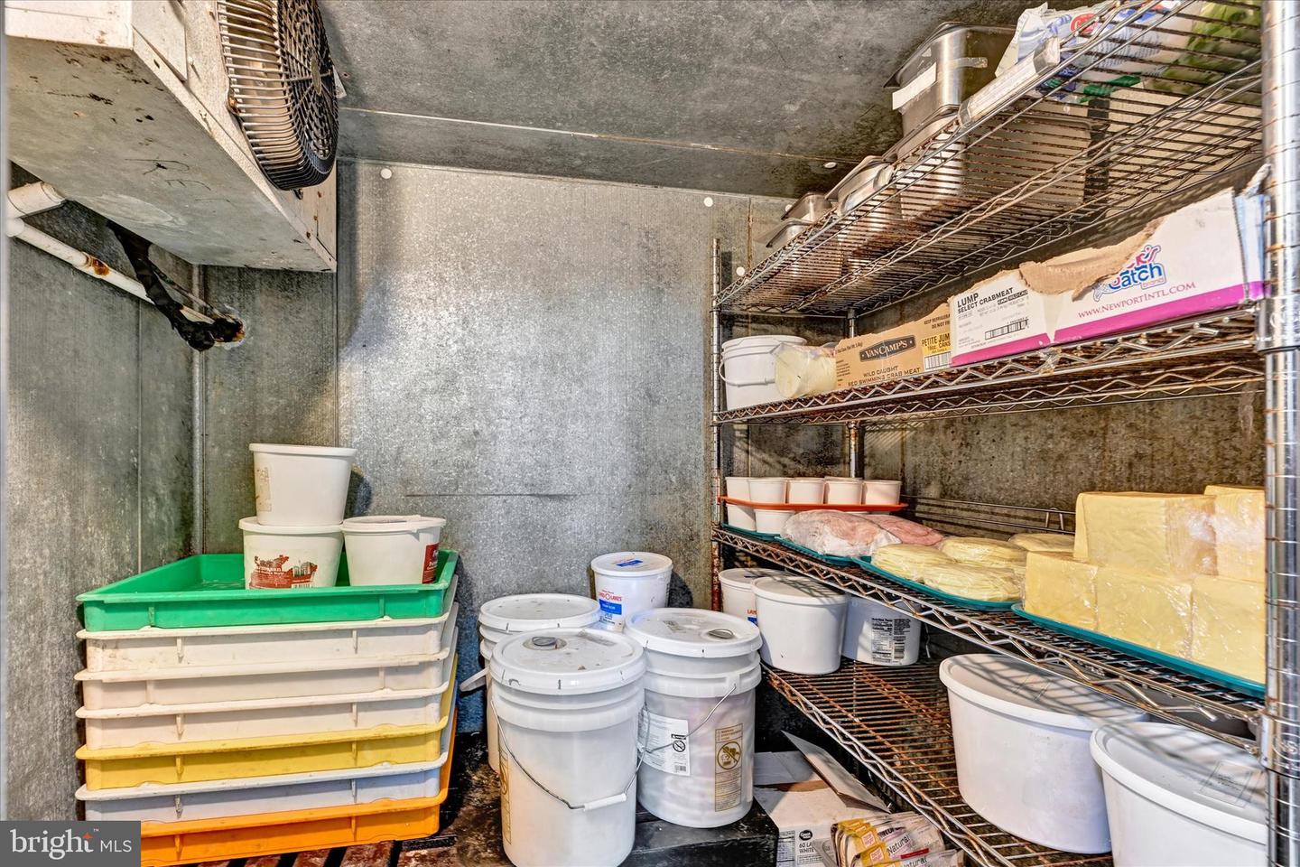 45 Pennsylvania Ave Property Photo 23