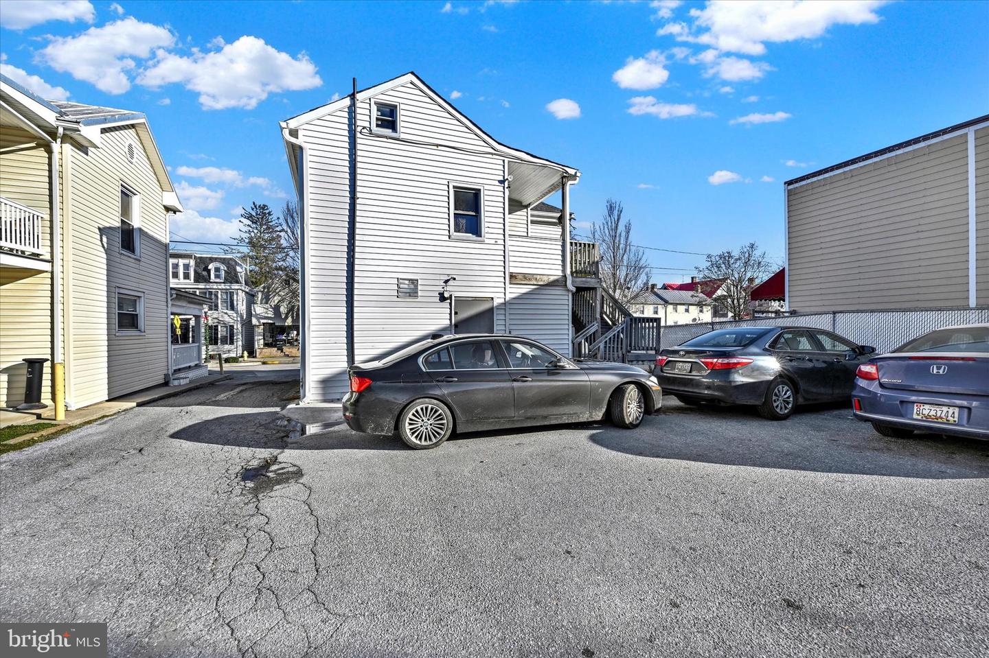 45 Pennsylvania Ave Property Photo 26