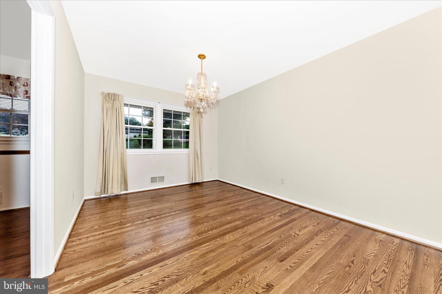 1504 Seminole Ln Property Photo 10