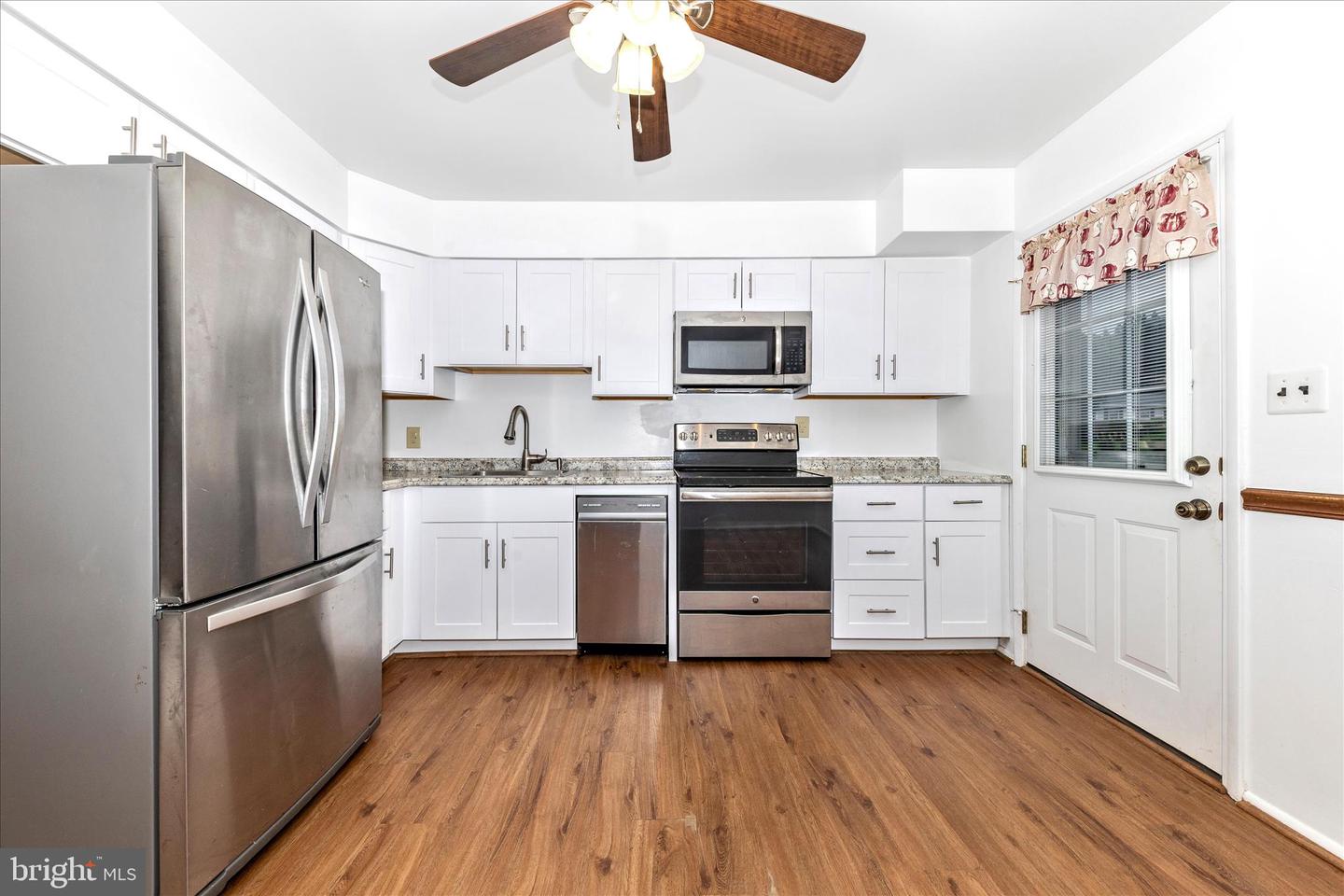 1504 Seminole Ln Property Photo 12