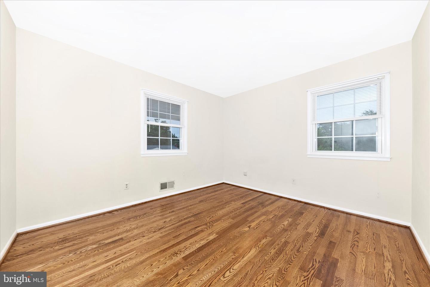 1504 Seminole Ln Property Photo 24