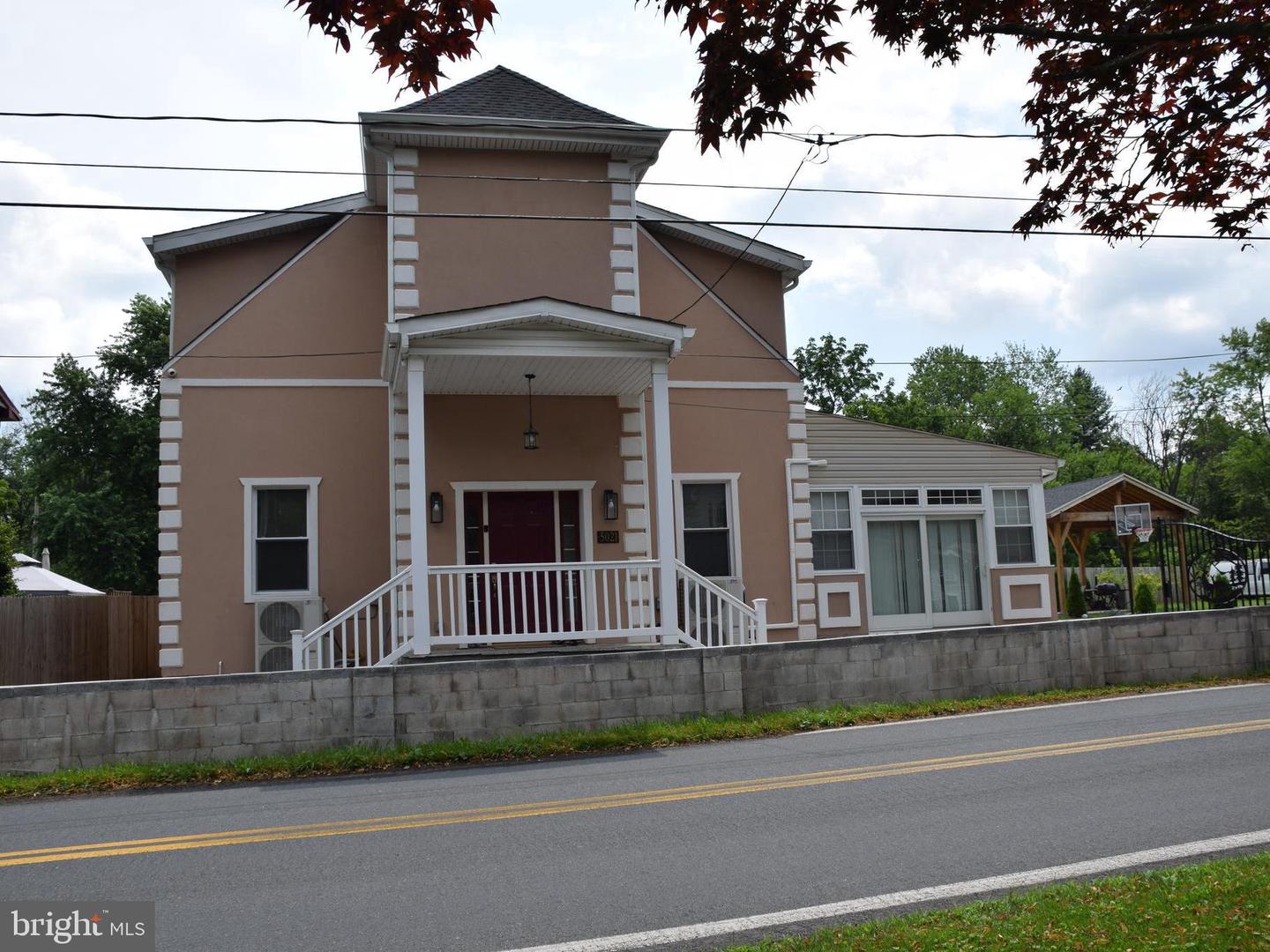 5021 Harney Rd Property Photo 1