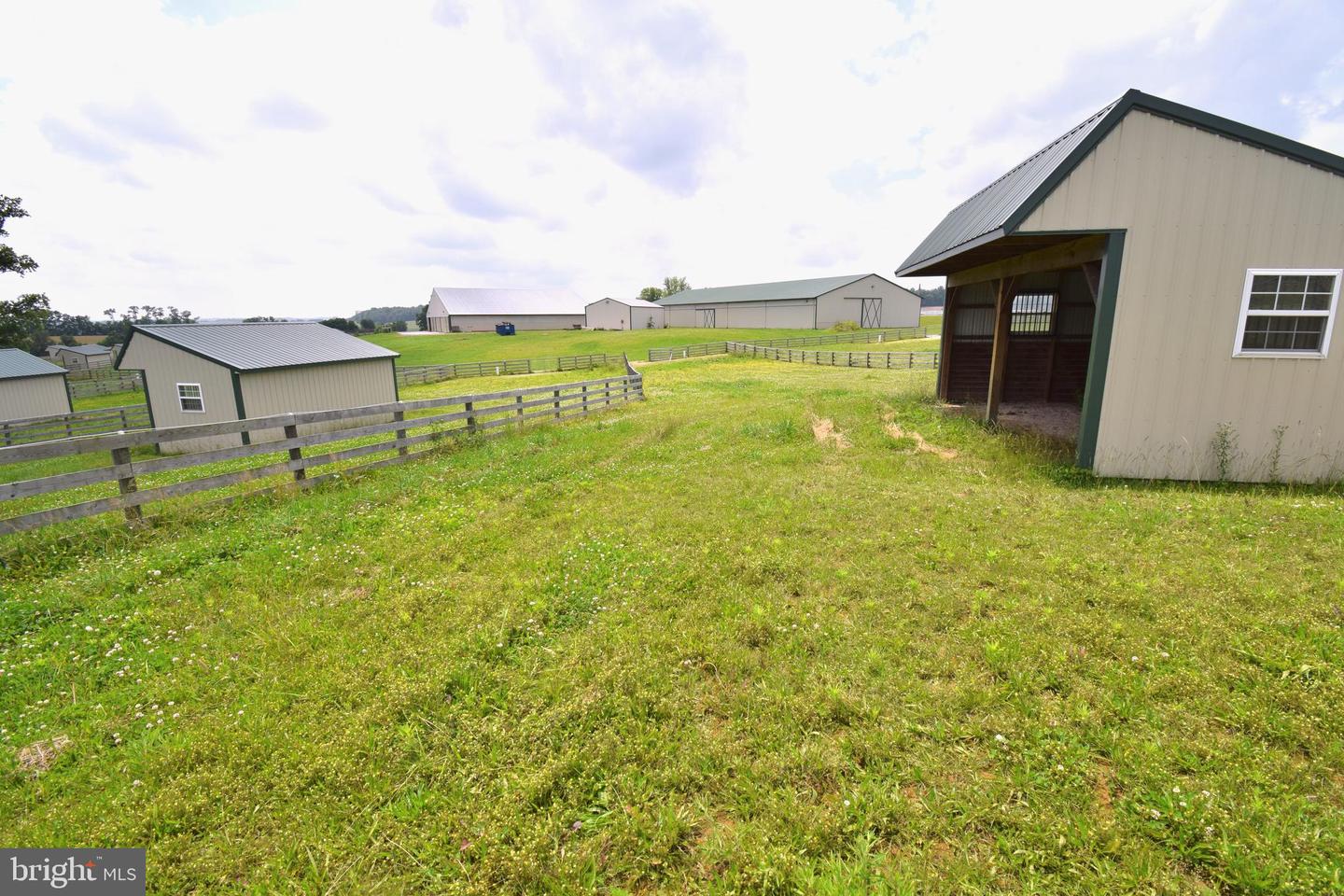 3875 Bark Hill Rd Property Photo 92