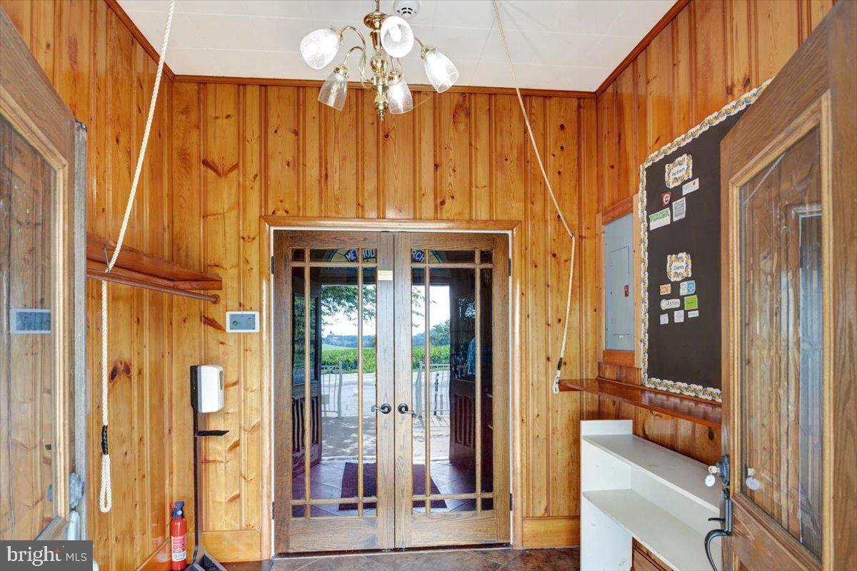 2900 Marston Rd Property Photo 4