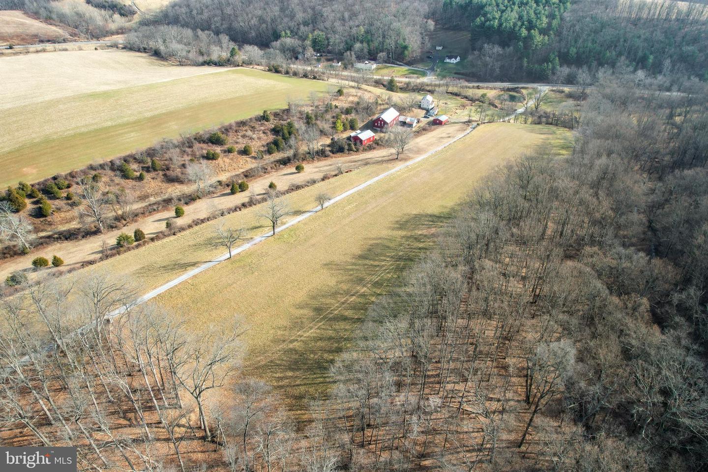 Geeting Rd Property Photo 11