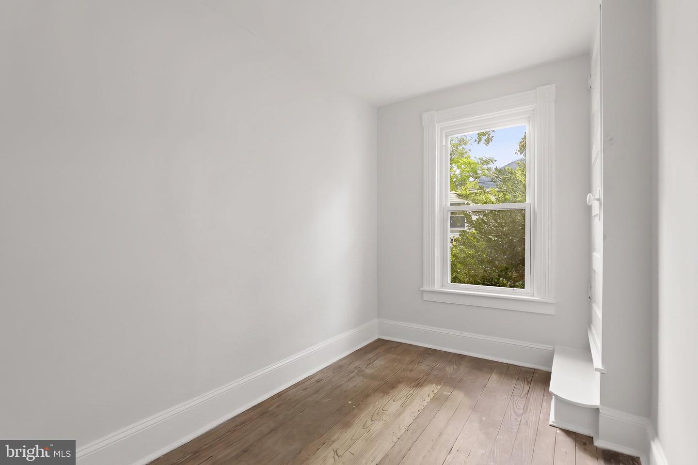 101 E Church St Property Photo 26