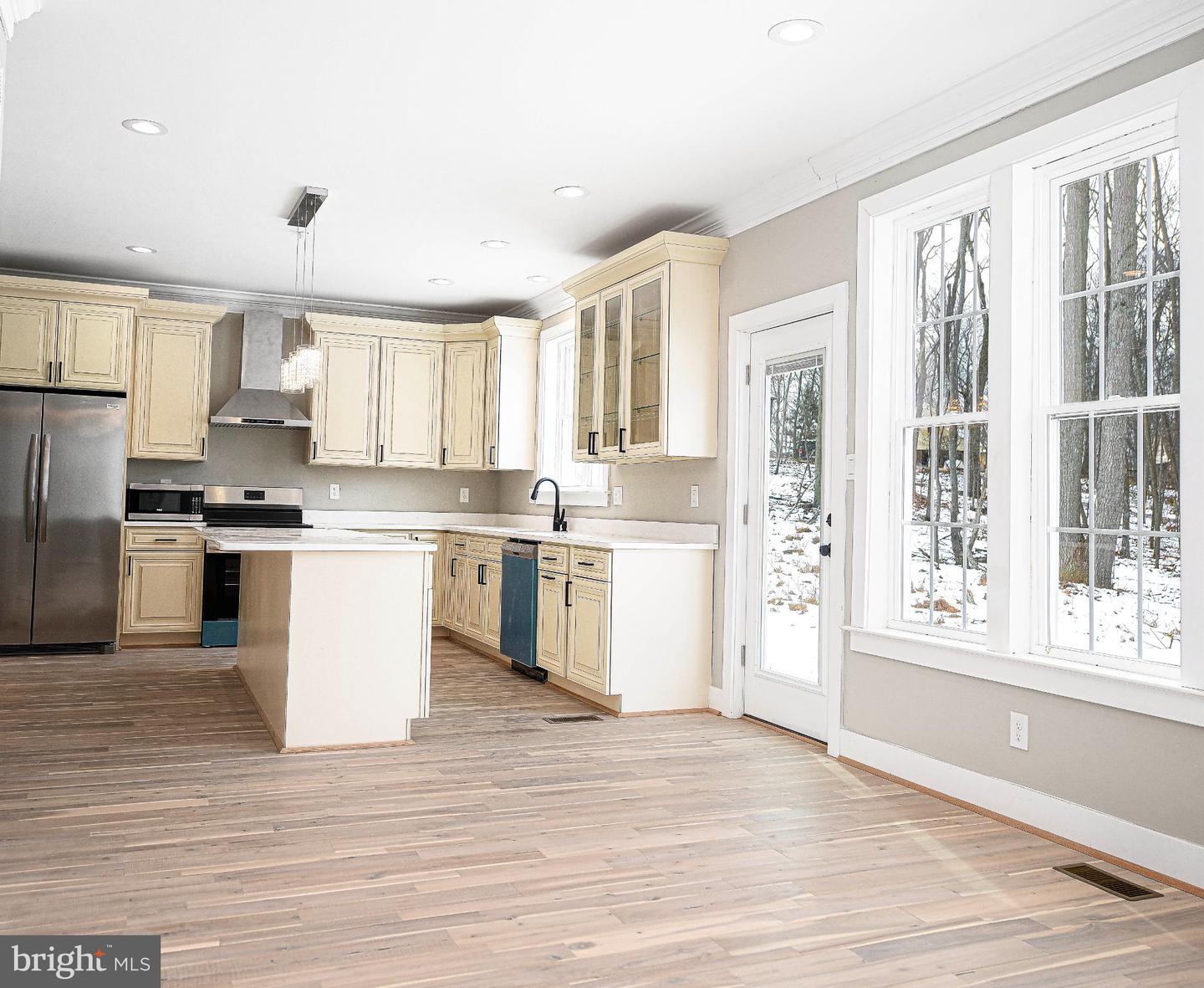 831 Deer Ridge Dr Property Photo 21