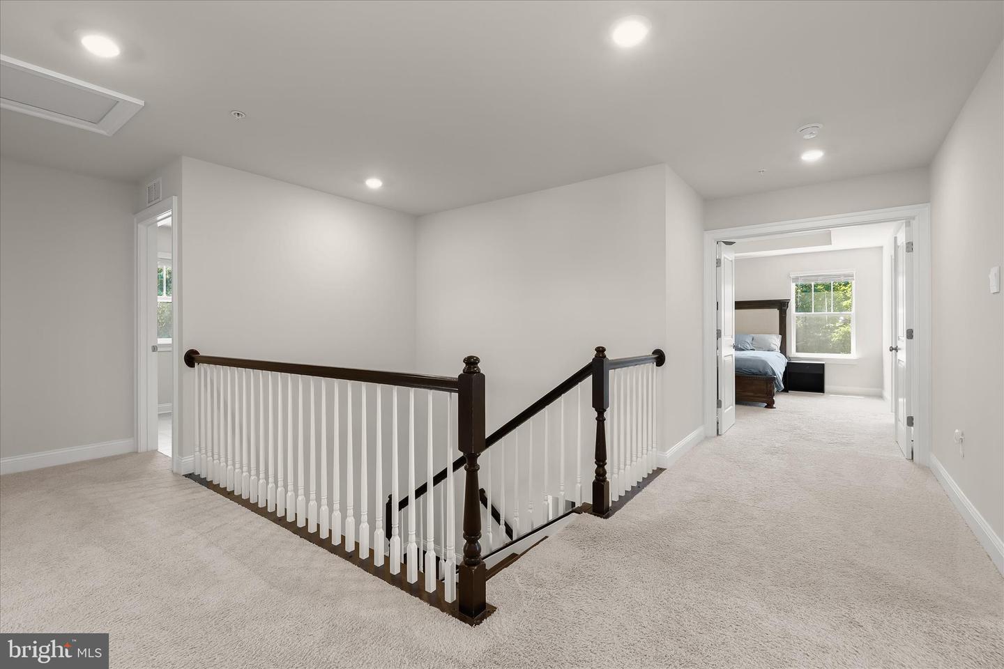 785 Starry Night Dr Property Photo 22