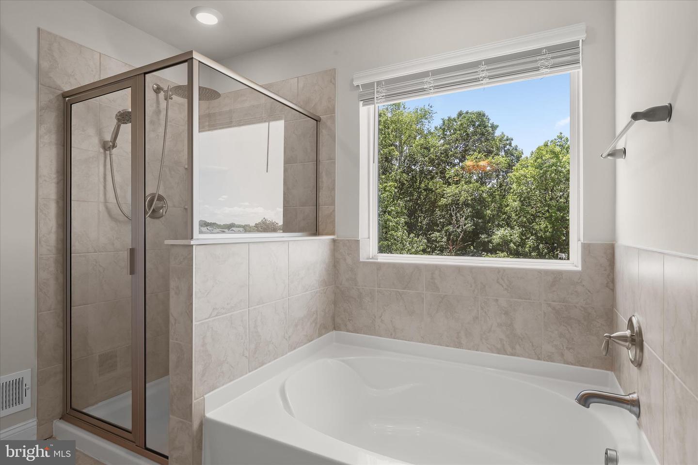 785 Starry Night Dr Property Photo 28