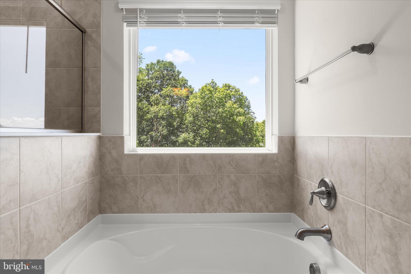 785 Starry Night Dr Property Photo 29