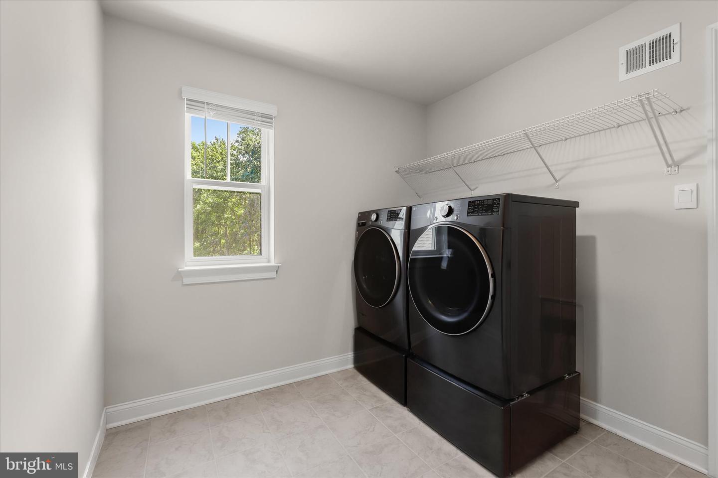 785 Starry Night Dr Property Photo 30