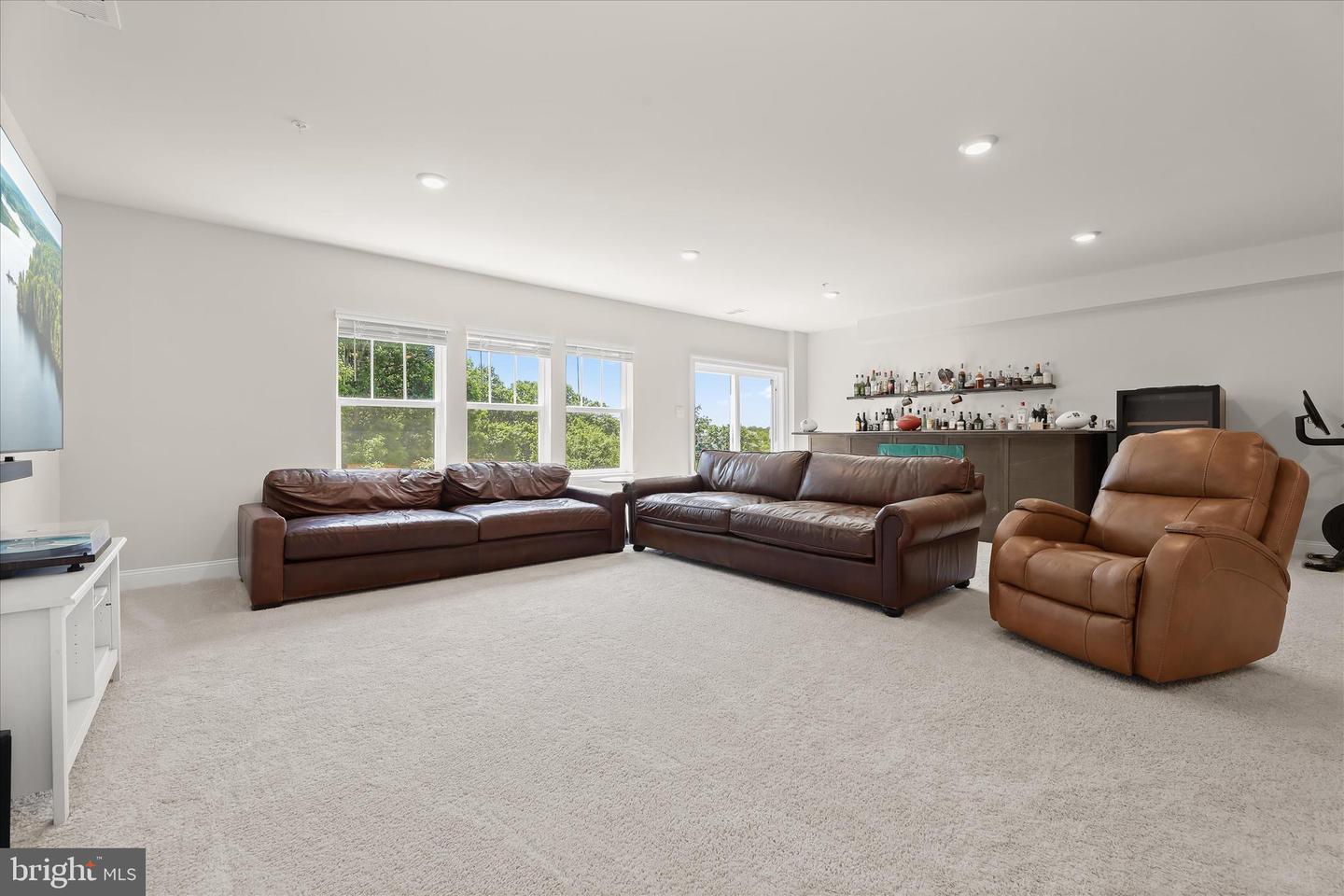 785 Starry Night Dr Property Photo 40