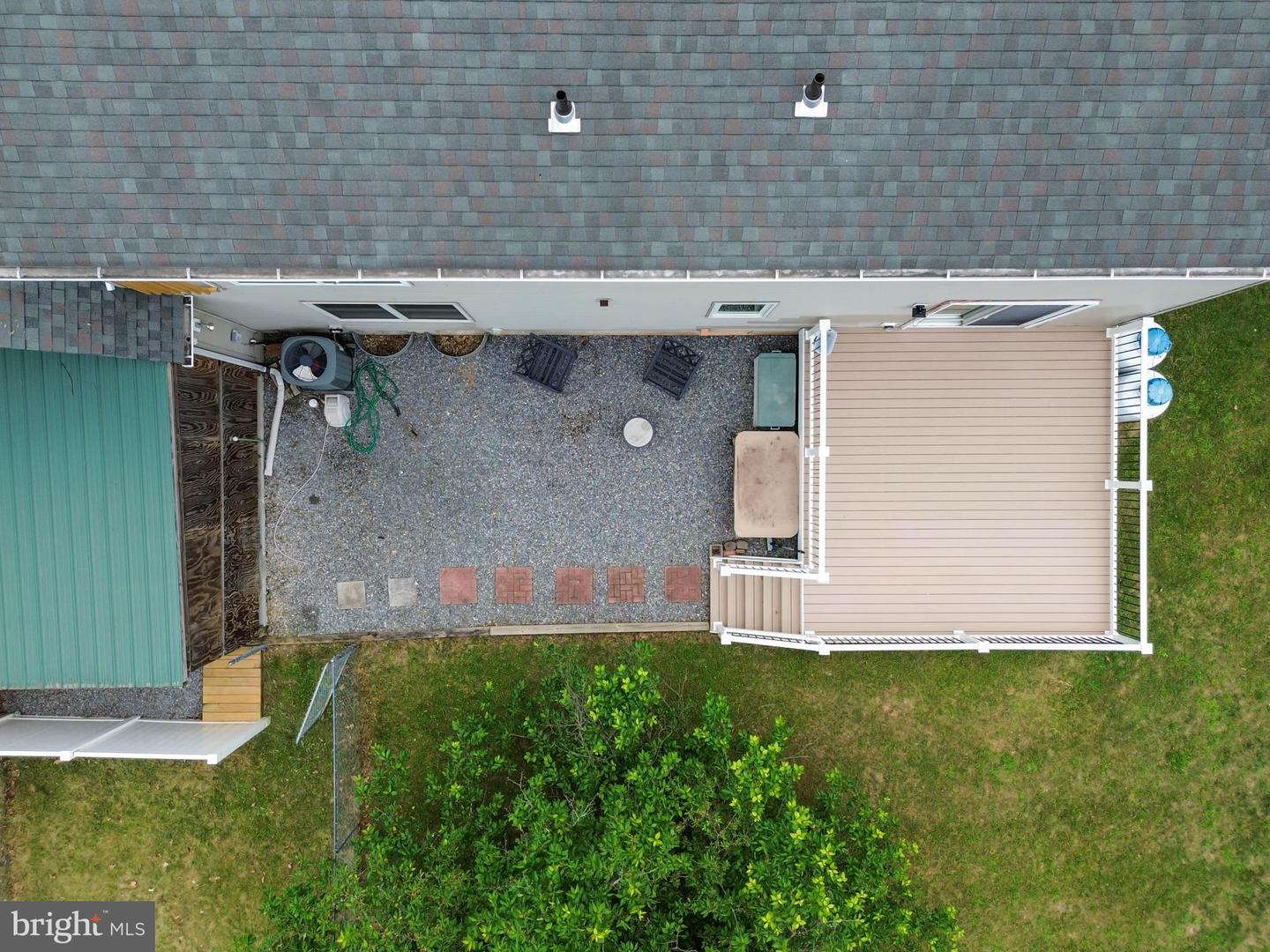 2380 Moreau Dr Property Photo 42