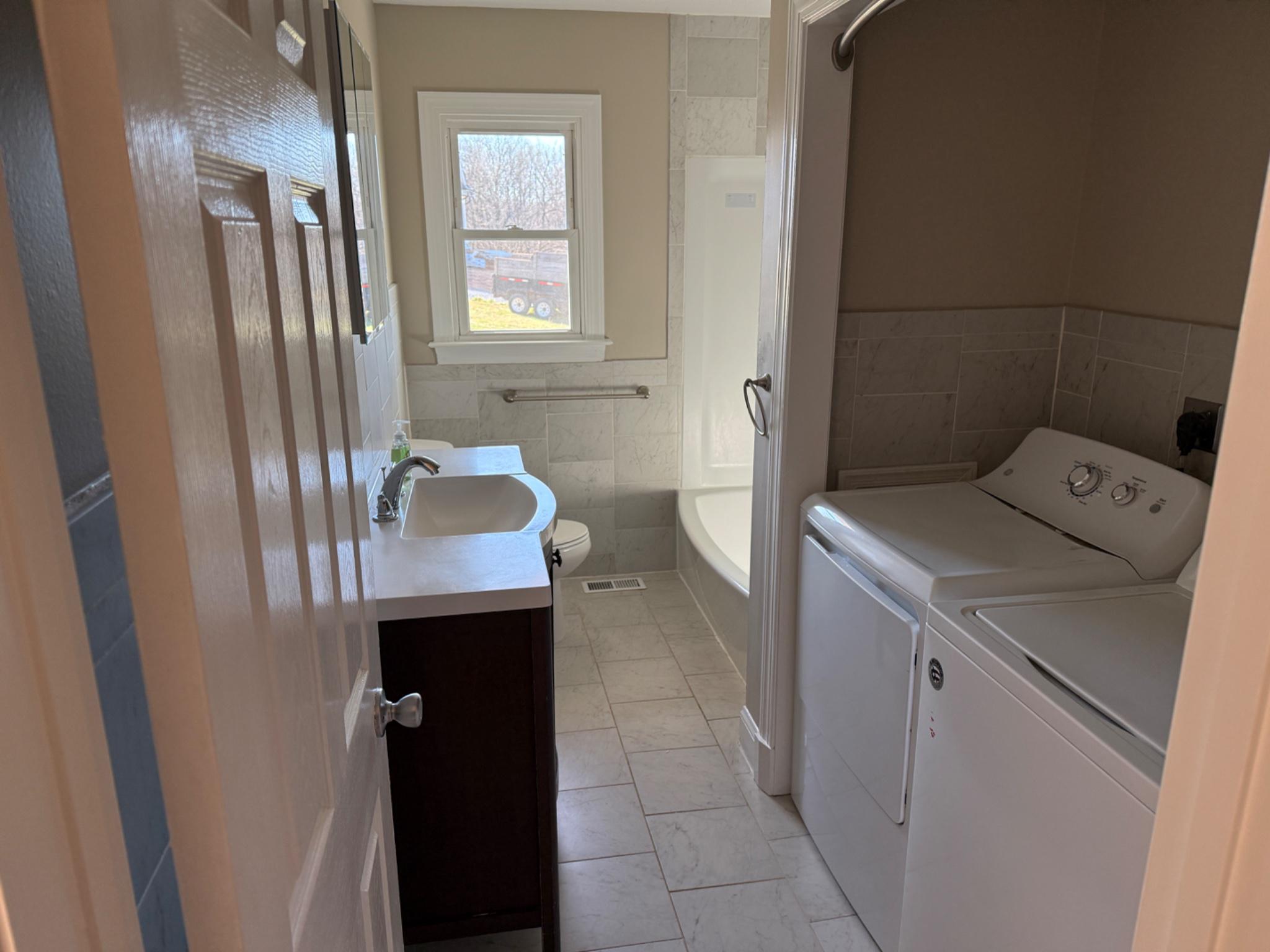 3235 Old Liberty Rd Property Photo 11
