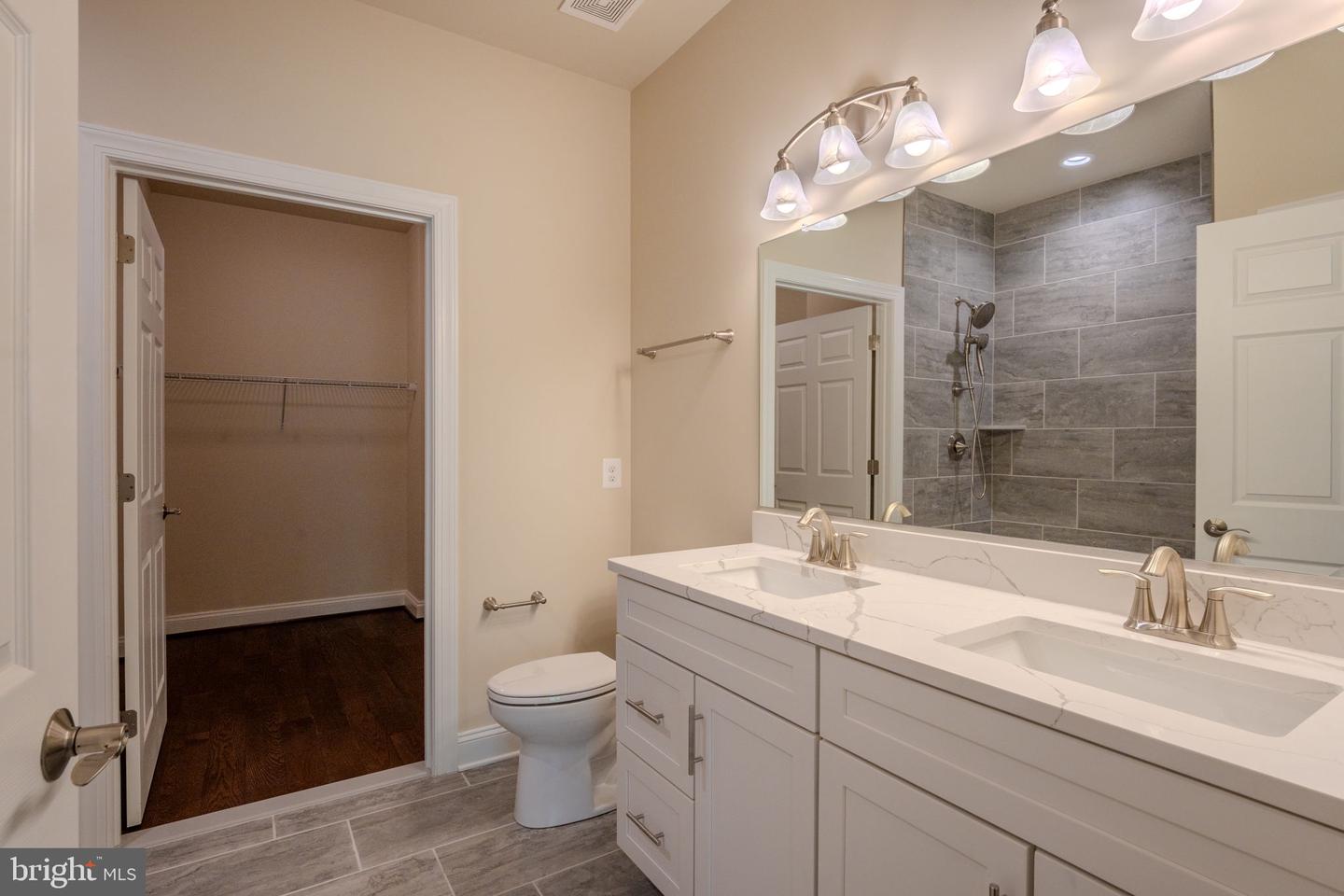 1712 Botanical Ct #22 Property Photo 28