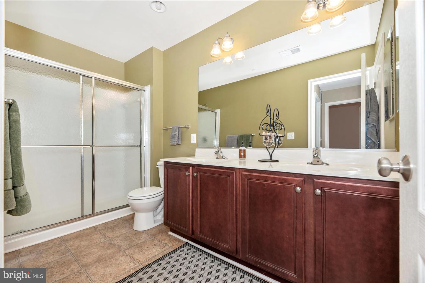 6488 Cornwall Dr #17 Property Photo 28