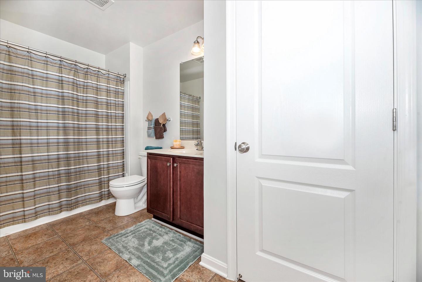 6488 Cornwall Dr #17 Property Photo 36