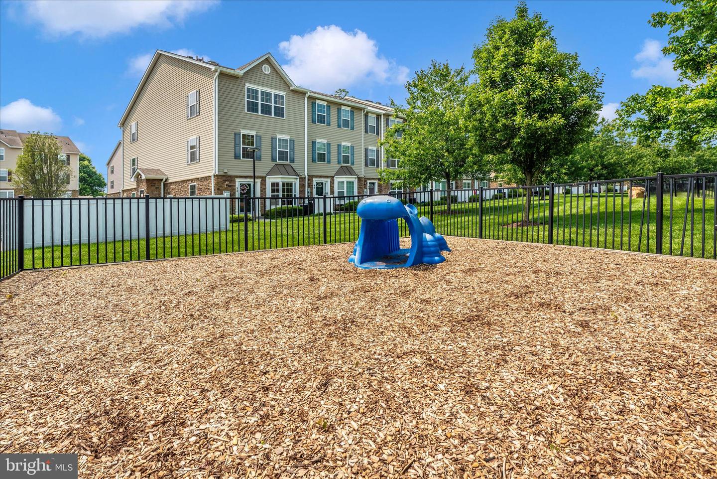 6488 Cornwall Dr #17 Property Photo 46